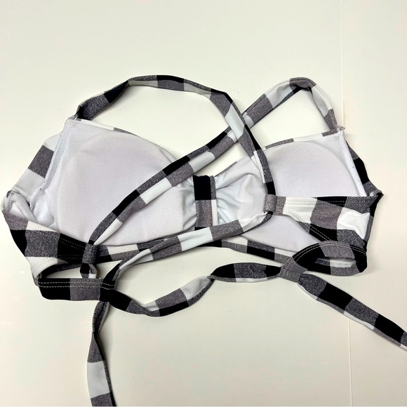 Pin Up Bra Top - Picture 4 of 5